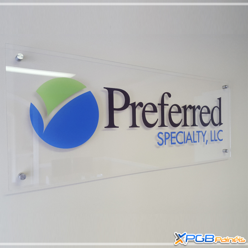 Imagem Principal - Lousa em Acrílico Com Logotipo Sob medida em SP - PGB Painéis